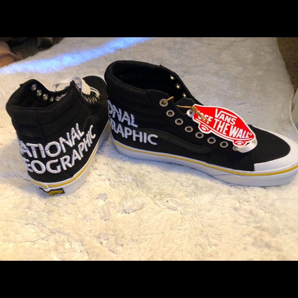 National Geographic VANS